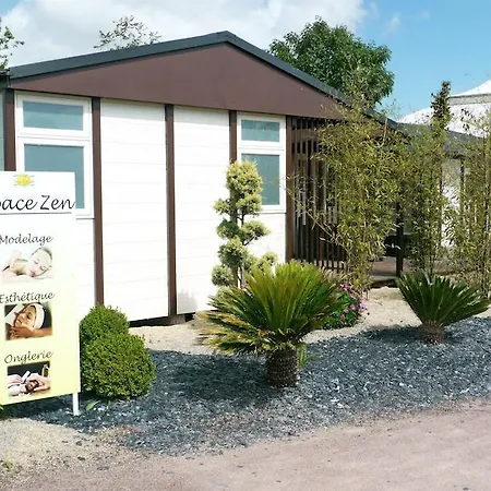 Kemping Camping Les Blancs Chenes La Tranche-sur-Mer