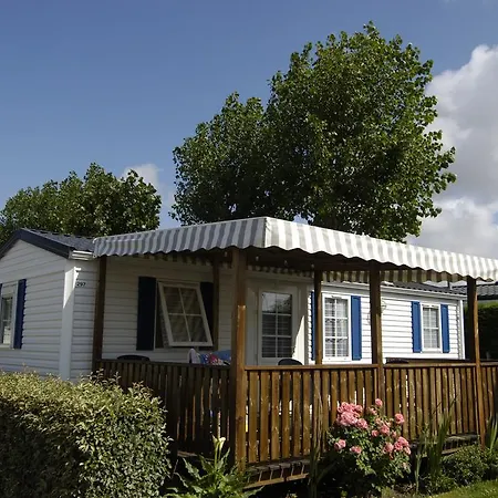 Camping Les Blancs Chenes La Tranche-sur-Mer