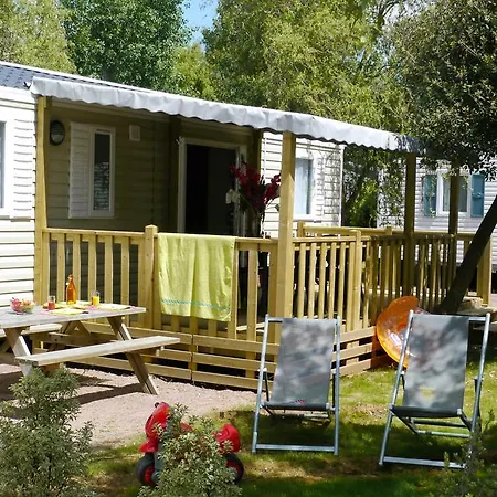 Kemping Camping Les Blancs Chenes