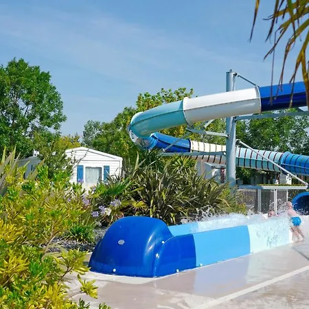 Camping Les Blancs Chenes Kemping La Tranche-sur-Mer