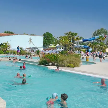 Кемпинг Camping Les Blancs Chenes
